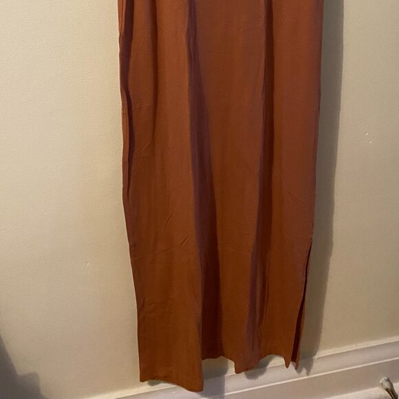 Babaton Maxi Dress with side slit - Picture 2 of 2